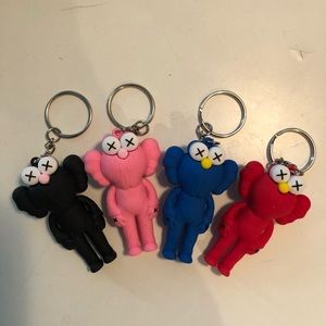 4 kaws key chains - rainbow colors NoBoxes